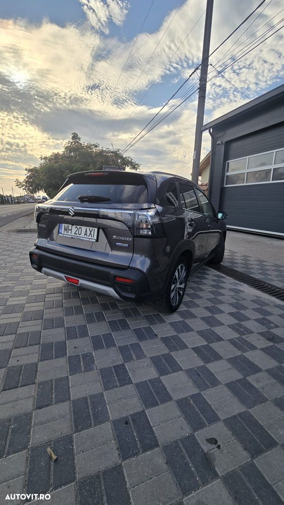 Suzuki S-Cross - 4
