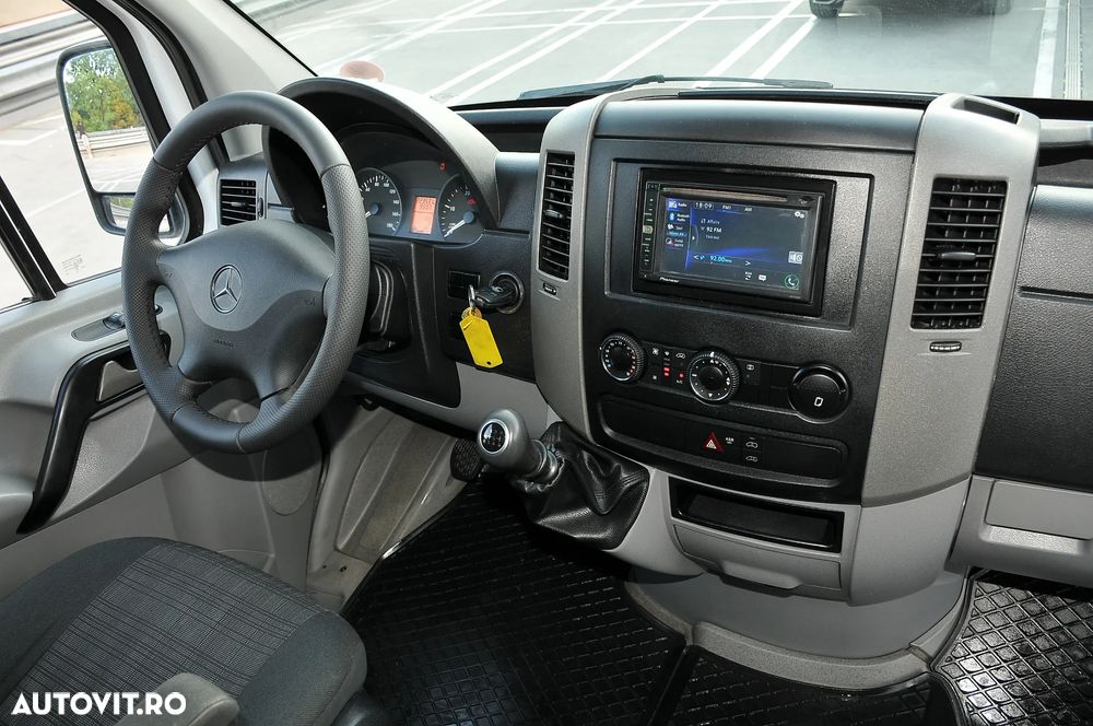Mercedes-Benz Sprinter 316 - 4