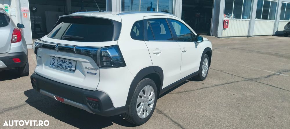 Suzuki S-Cross 1.4 Boosterjet MHEV Passion - 4