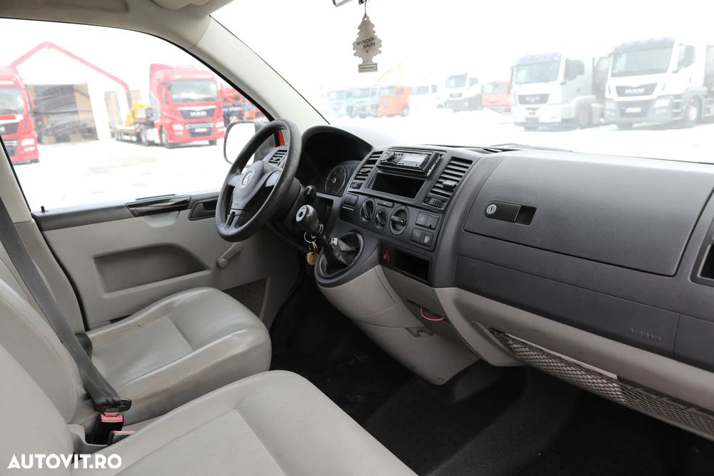 Volkswagen Transporter T5 Mixto - 11