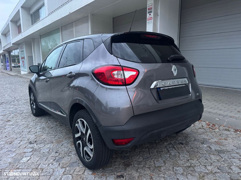 Renault Captur TCe 120 EDC Dynamique - 2