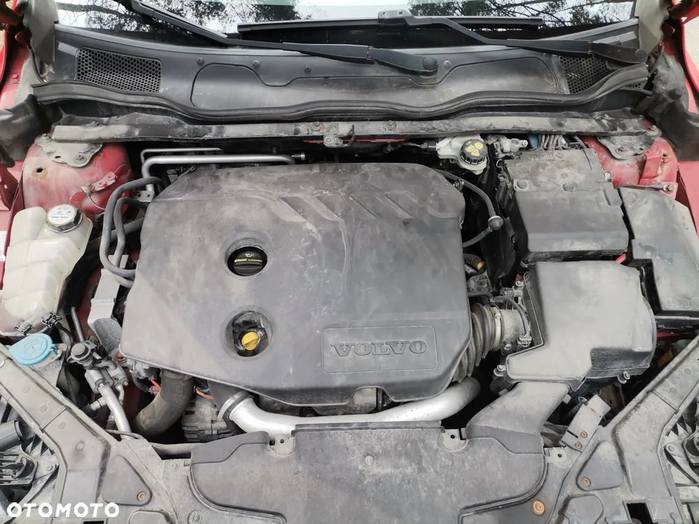 Volvo V40 D2 - 10