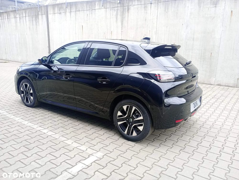 Peugeot 208 1.2 mHEV Allure - 5