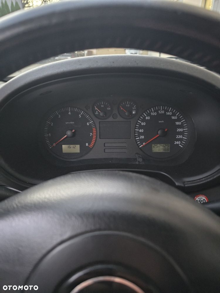 Seat Leon 1.6 Stella - 8