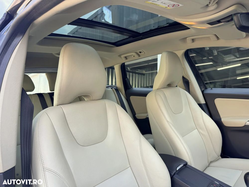 Volvo XC 60 D3 Summum - 8