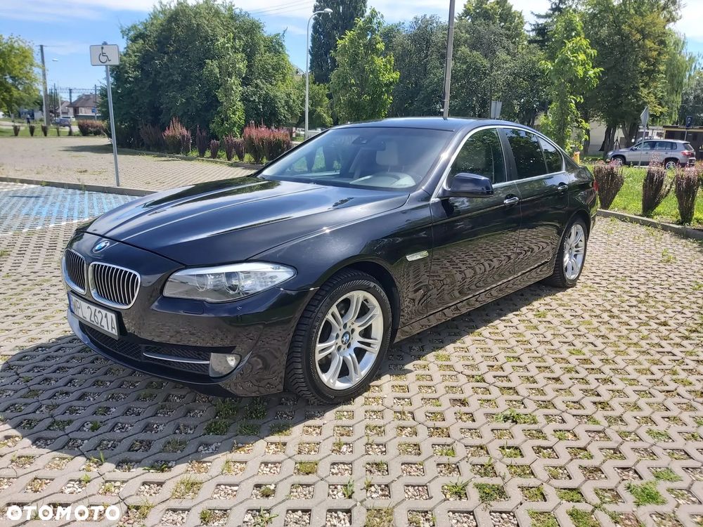 BMW Seria 5 520d Special Edition - 2