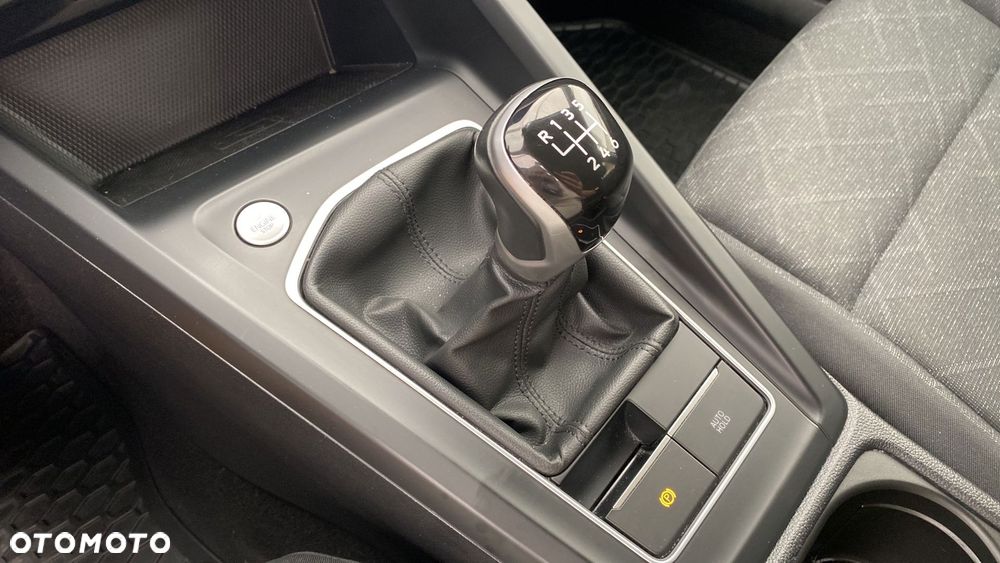 Volkswagen Golf 2.0 TDI Life - 19