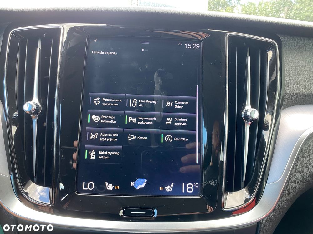 Volvo V60 D3 Geartronic Momentum Pro - 20
