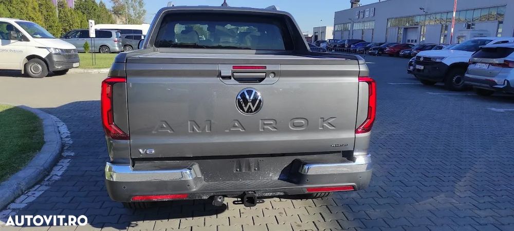 Volkswagen Amarok 3.0 TDI 241 CP 4M 10AT Aventura - 11