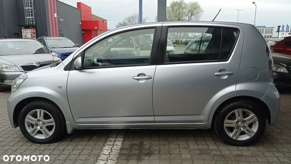 Daihatsu Sirion 1.3 CooLine - 8