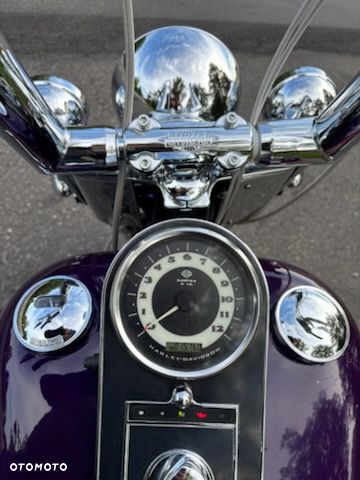 Harley-Davidson Softail Deluxe - 4