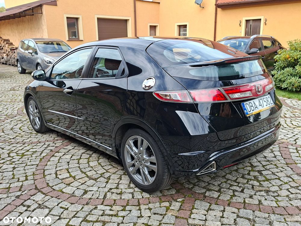 Honda Civic 2009 photo 2