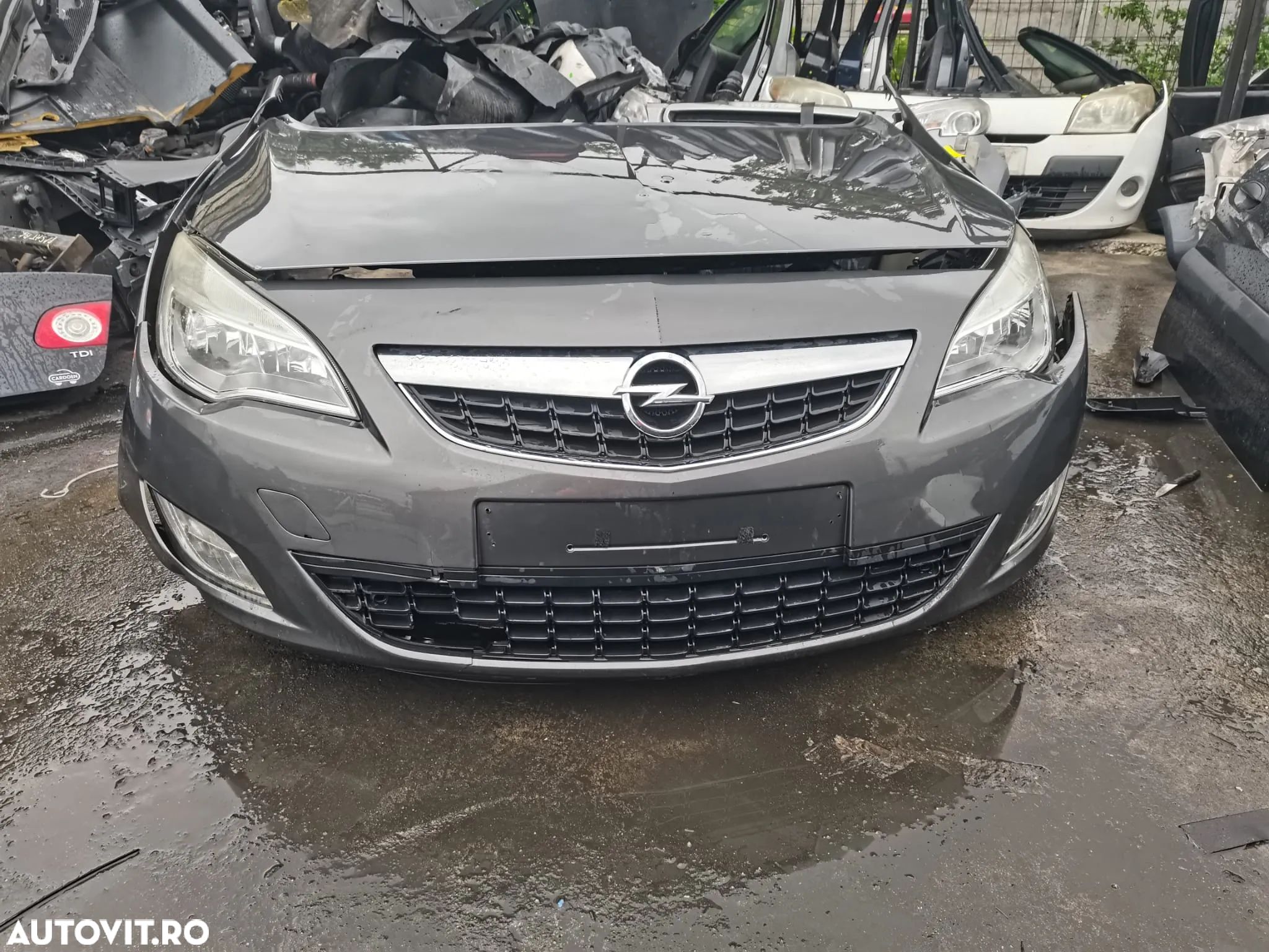 Fata competa Opel astra J - 1