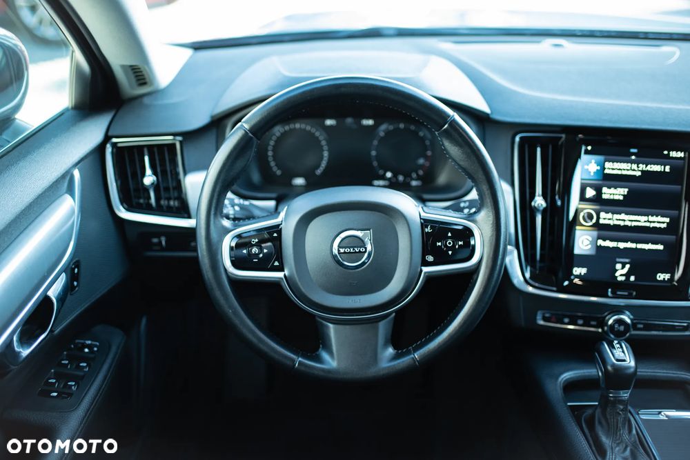 Volvo S90 - 19