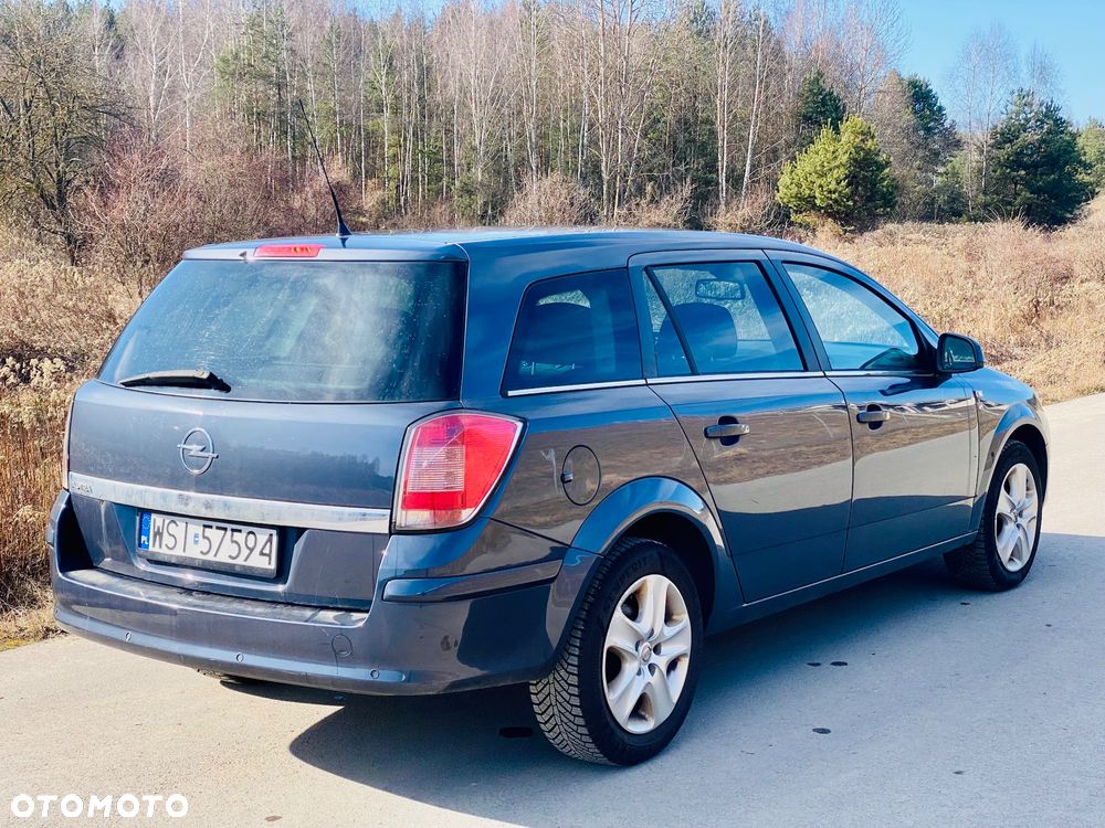 Opel Astra 1.8 Edition 111 Jahre - 23