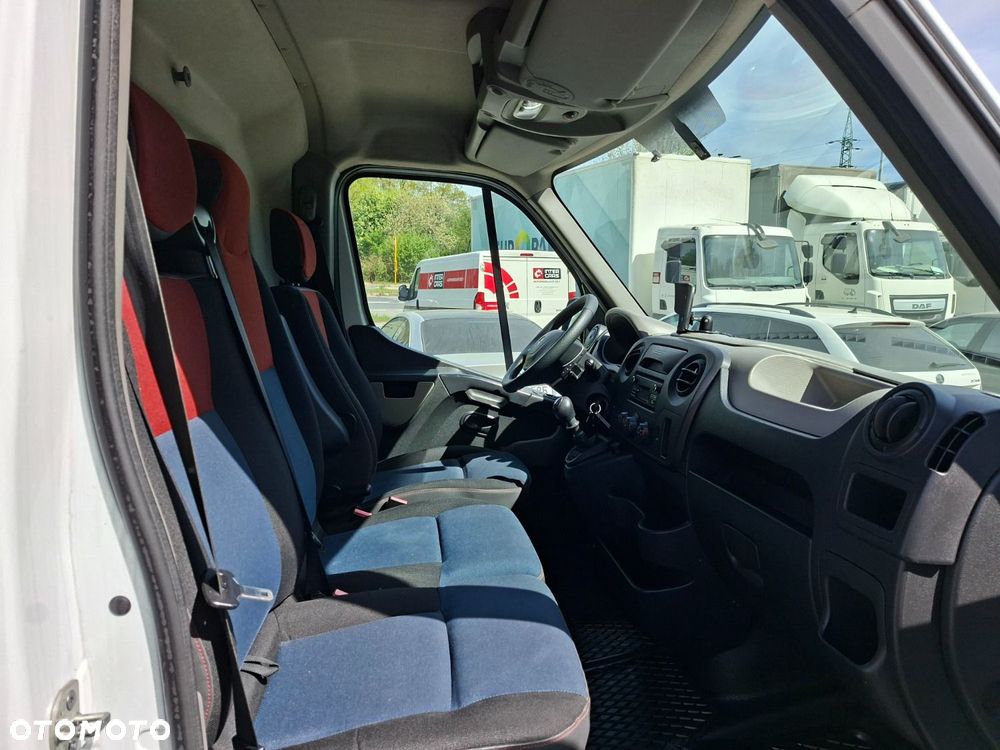 Renault Master + Klubb K26 - 27