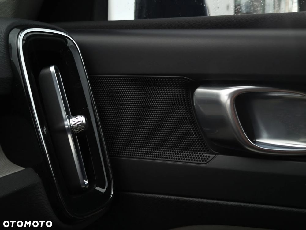 Volvo XC 40 T3 Inscription - 30