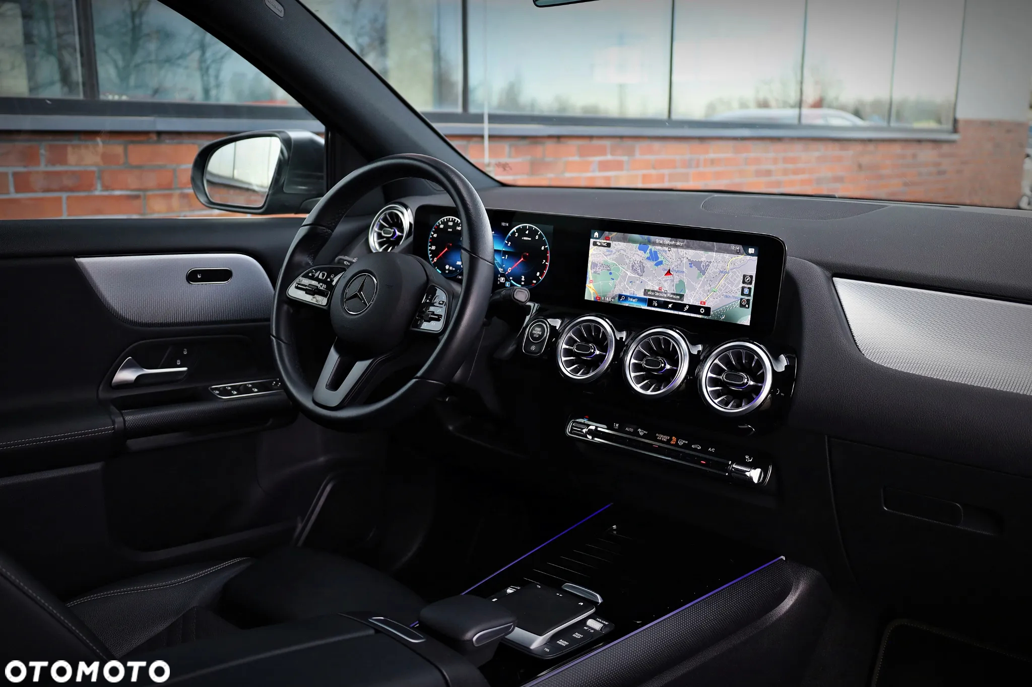 Mercedes-Benz GLA 200 Style - 17