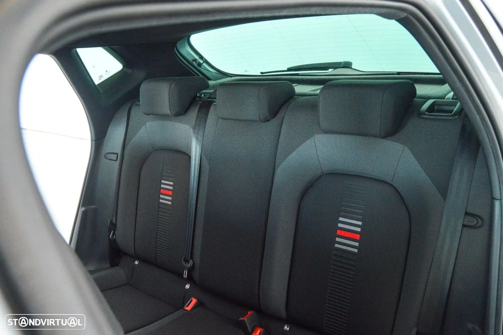 SEAT Ibiza 1.0 TSI FR - 11