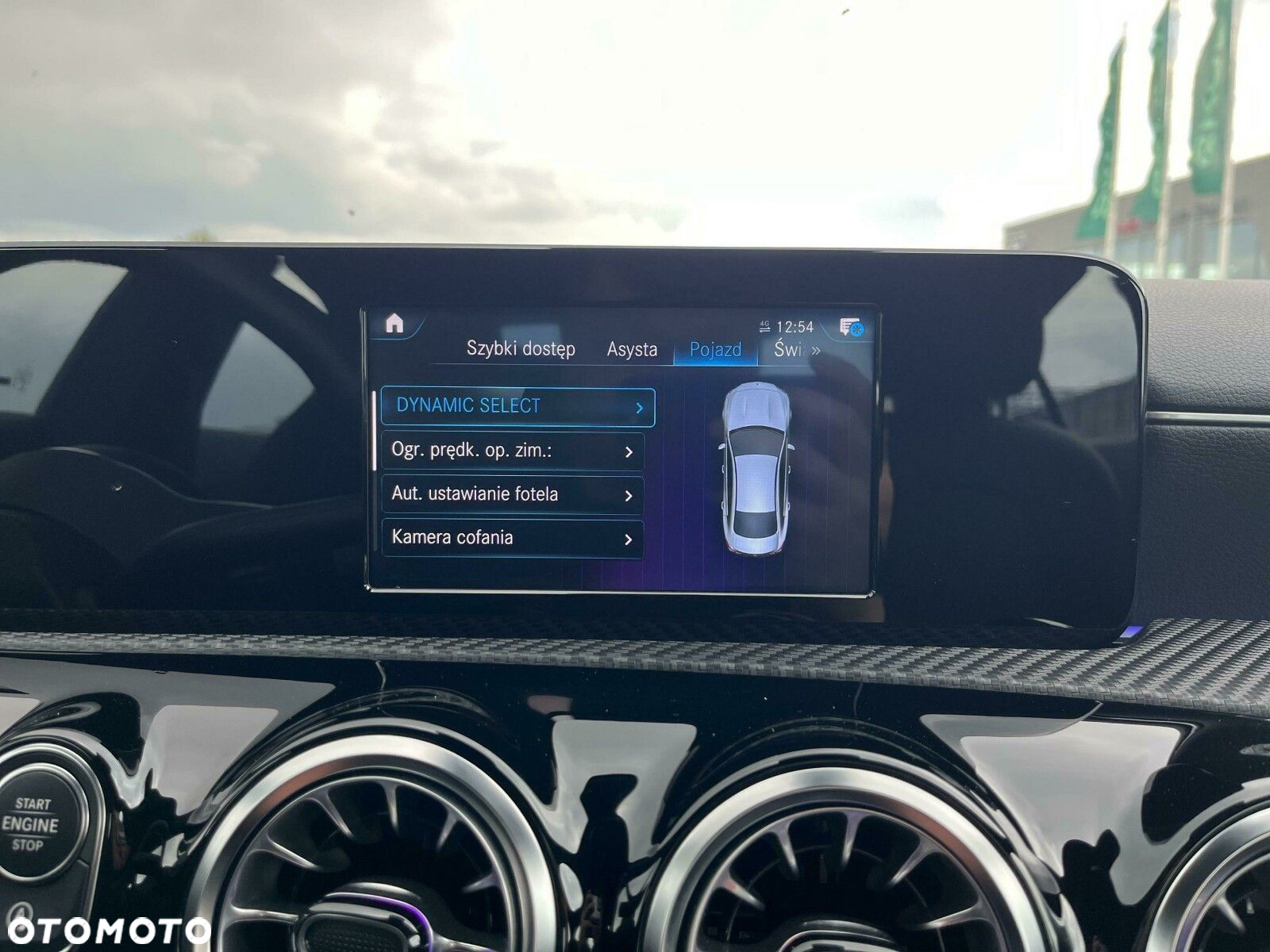 Mercedes-Benz CLA - 28