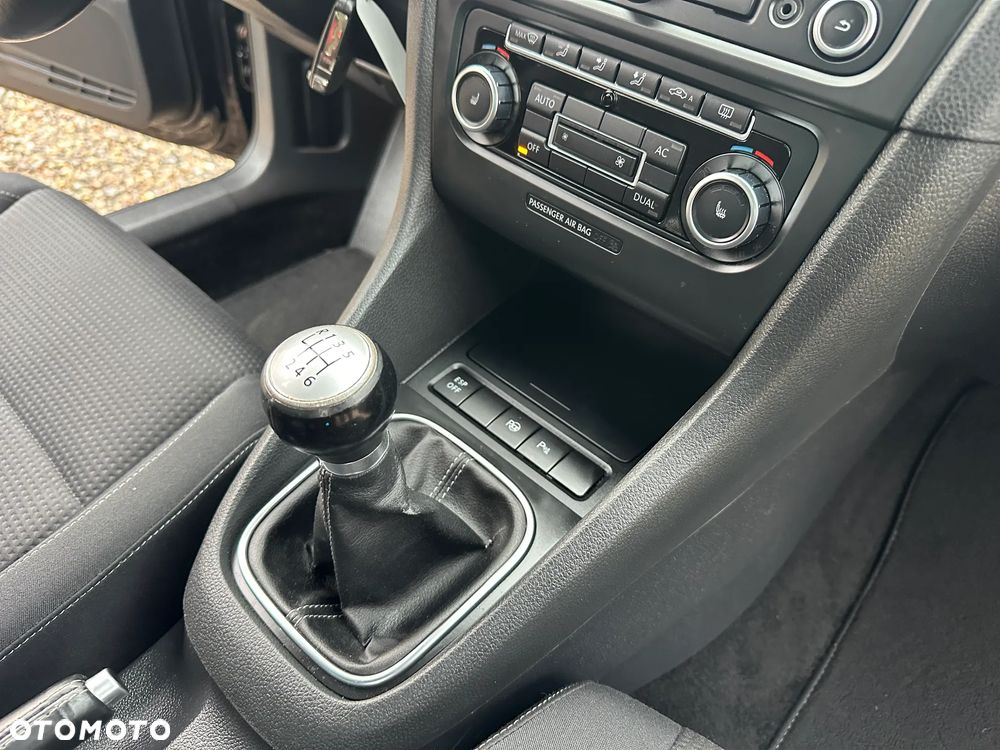 Volkswagen Golf 1.2 TSI Team - 14