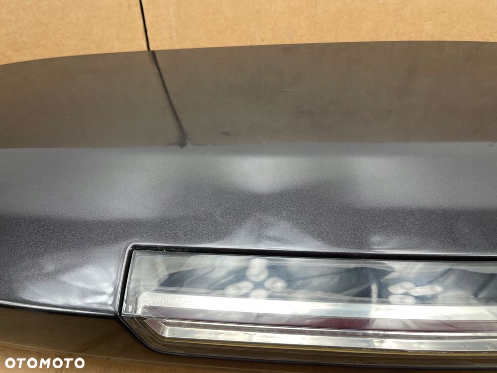 CADILLAC ESCALADE IV 2014 - SPOILER LOTKA KLAPY TYŁ - 4