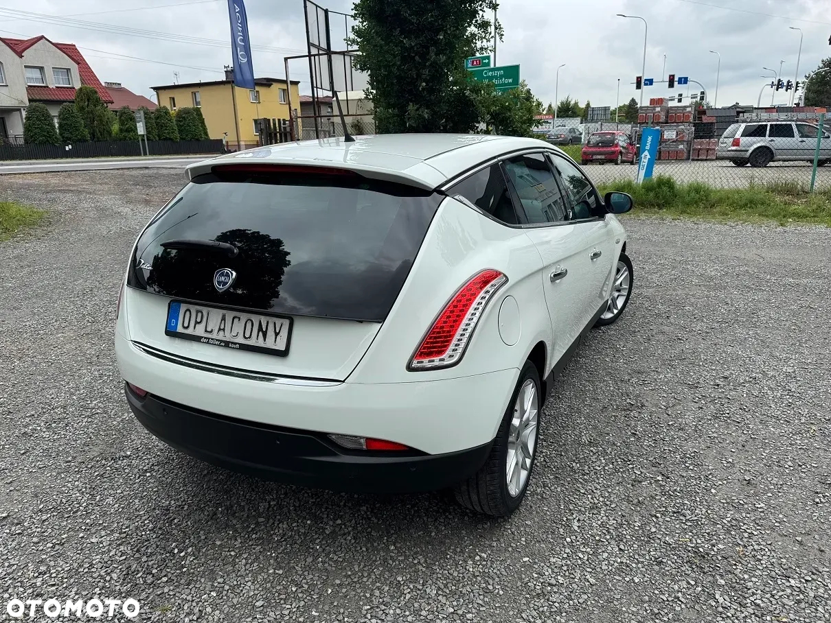 Lancia Delta - 11