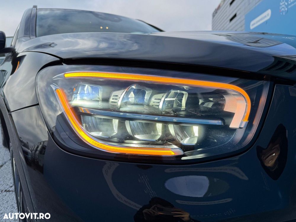 Mercedes-Benz GLC - 11