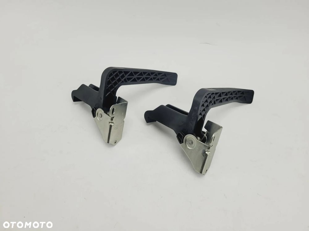 RYGIEL ZAMEK MASKI NOWY CITROEN C4 PICASSO II - 2