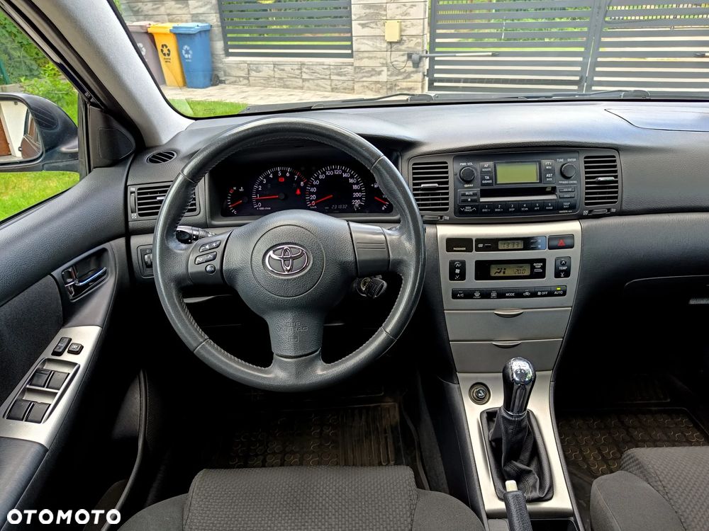 Toyota Corolla 1.4 VVT-i Luna - 7
