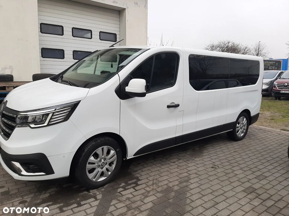 Renault Trafic 2.0 dCi - 21