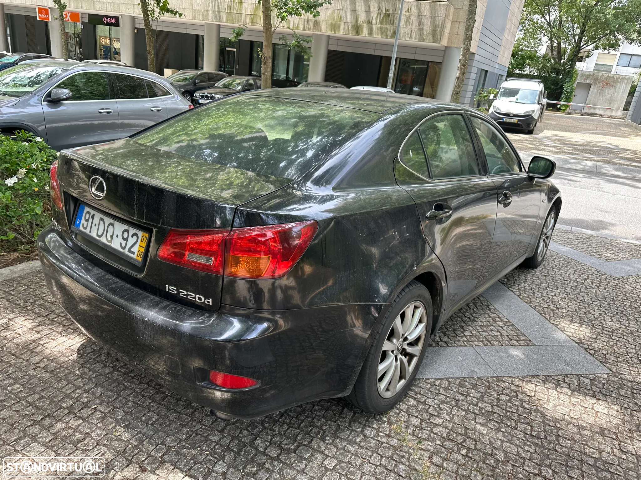Lexus IS 220 d Luxury 48 - 7