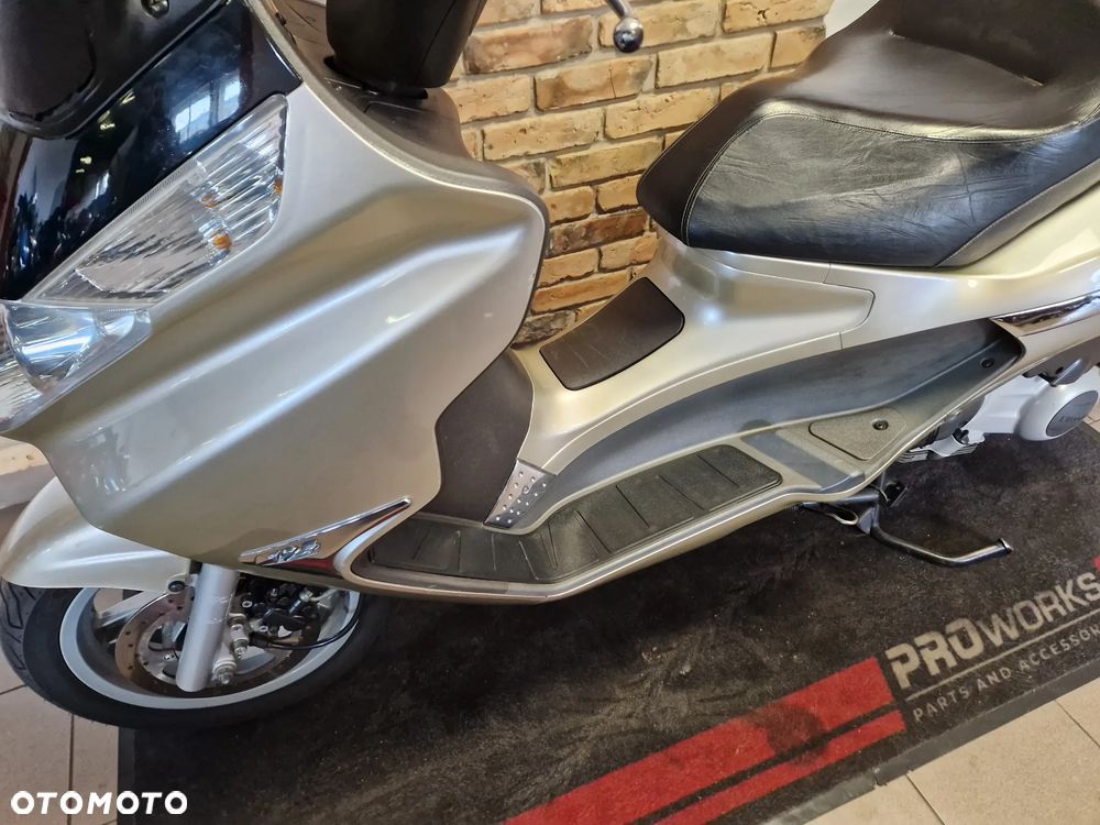Piaggio X8 - 21