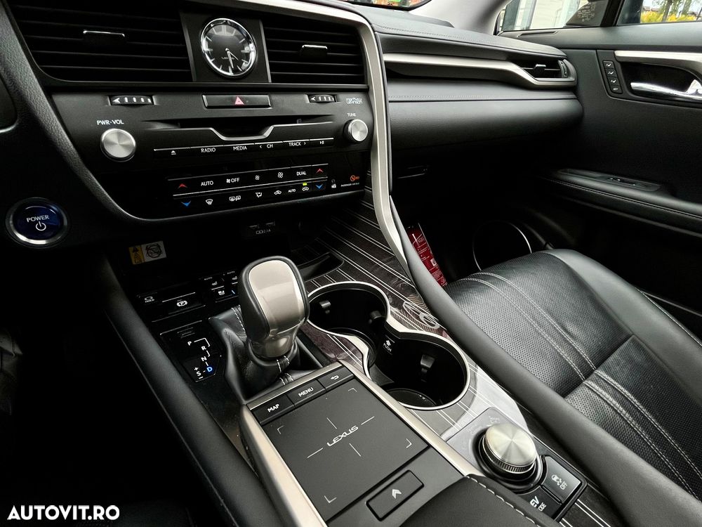 Lexus Seria RX 450h AWD Luxury - 37
