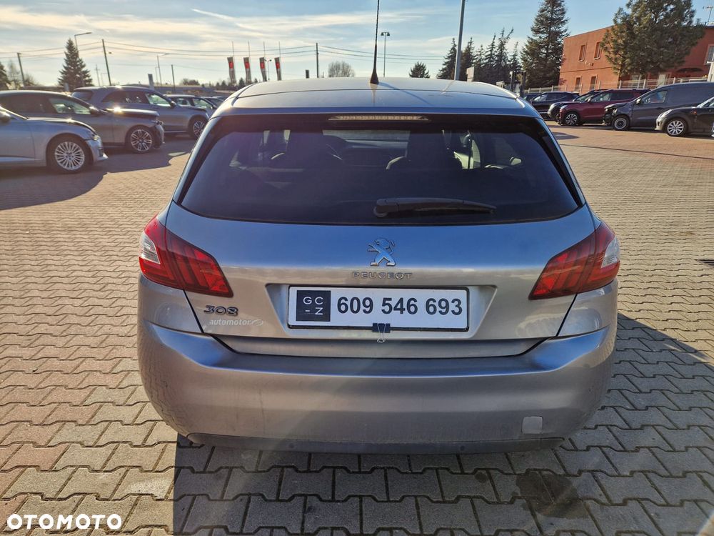 Peugeot 308 1.2 PureTech Allure S&S - 3