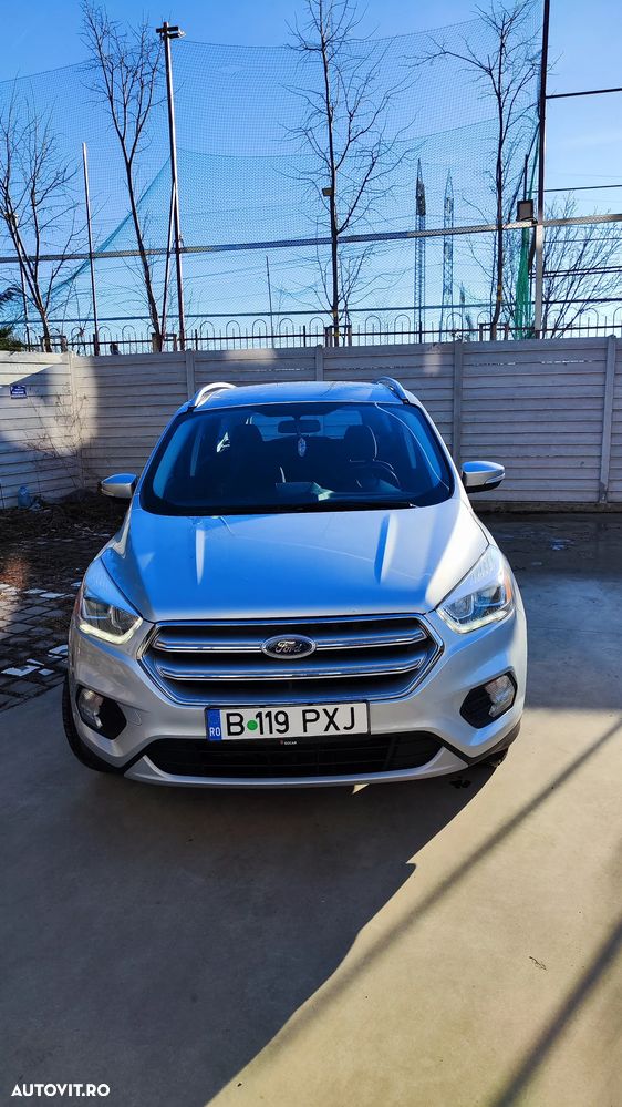 Ford Kuga 2.0 TDCi 4x4 Aut. Titanium - 1