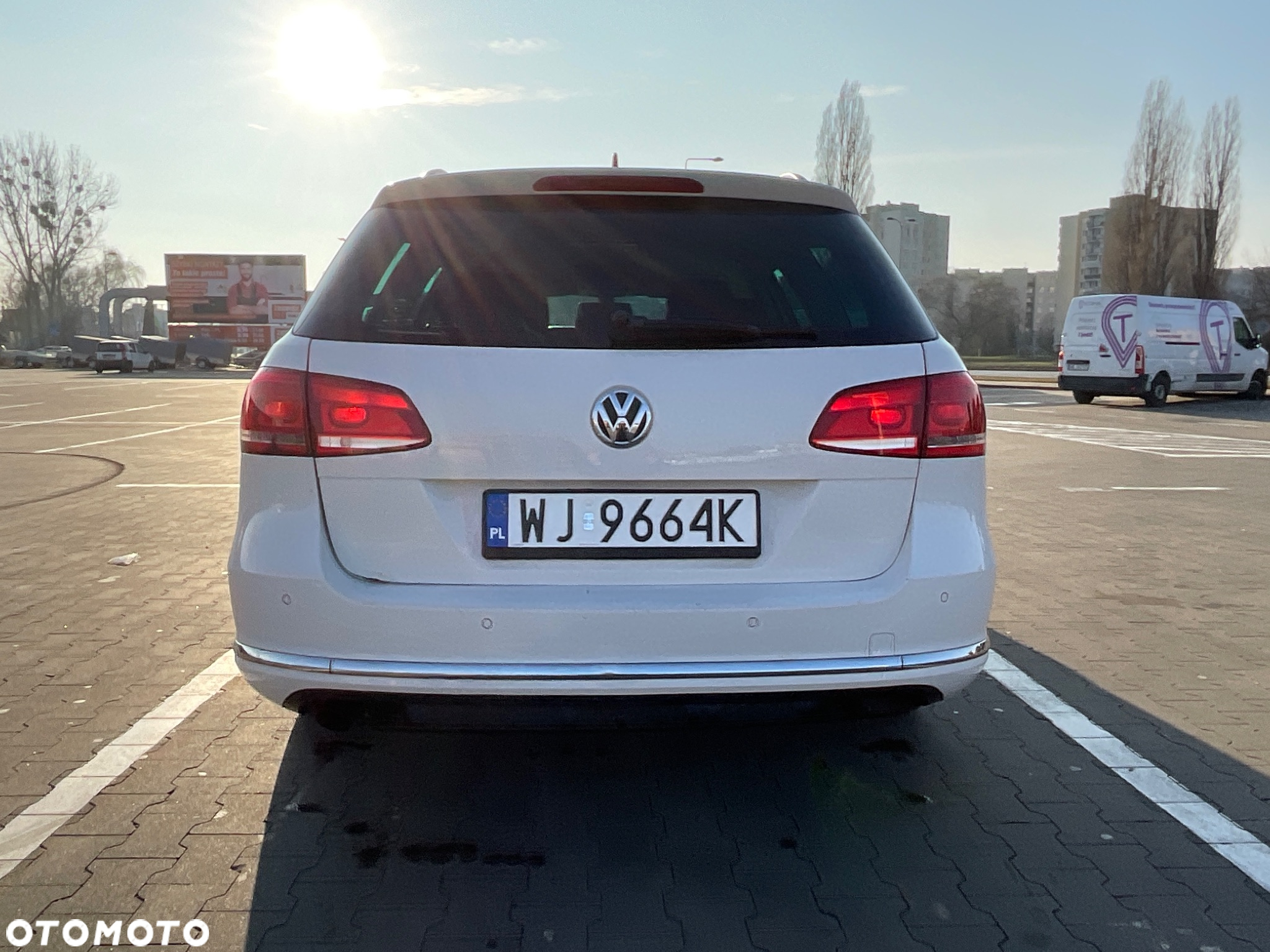 Volkswagen Passat 1.6 TDI Comfortline - 16