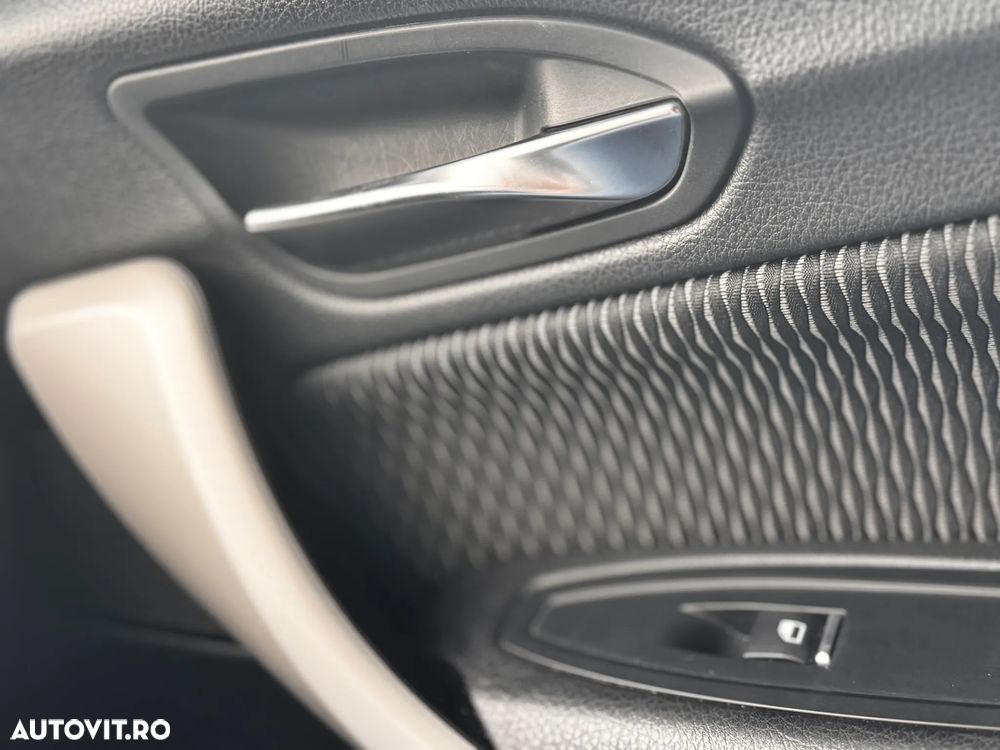 BMW Seria 1 - 25