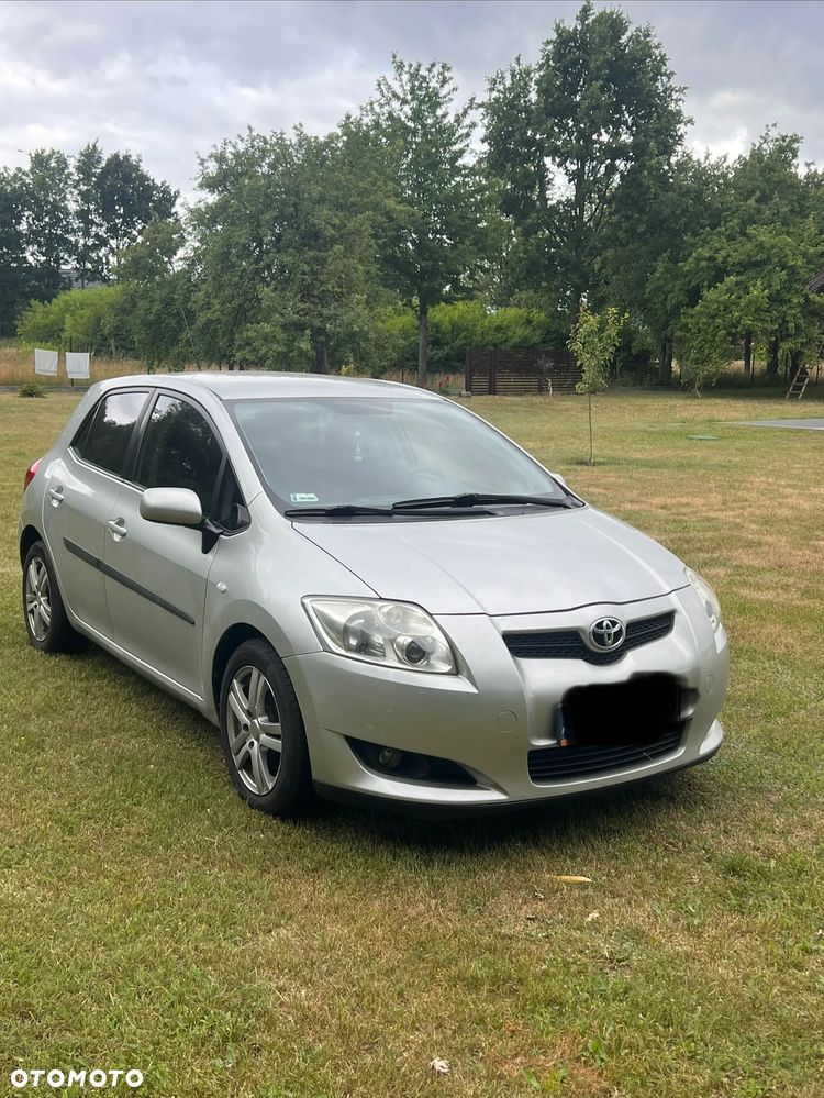 Toyota Auris 1.6 VVT-i Prestige - 4