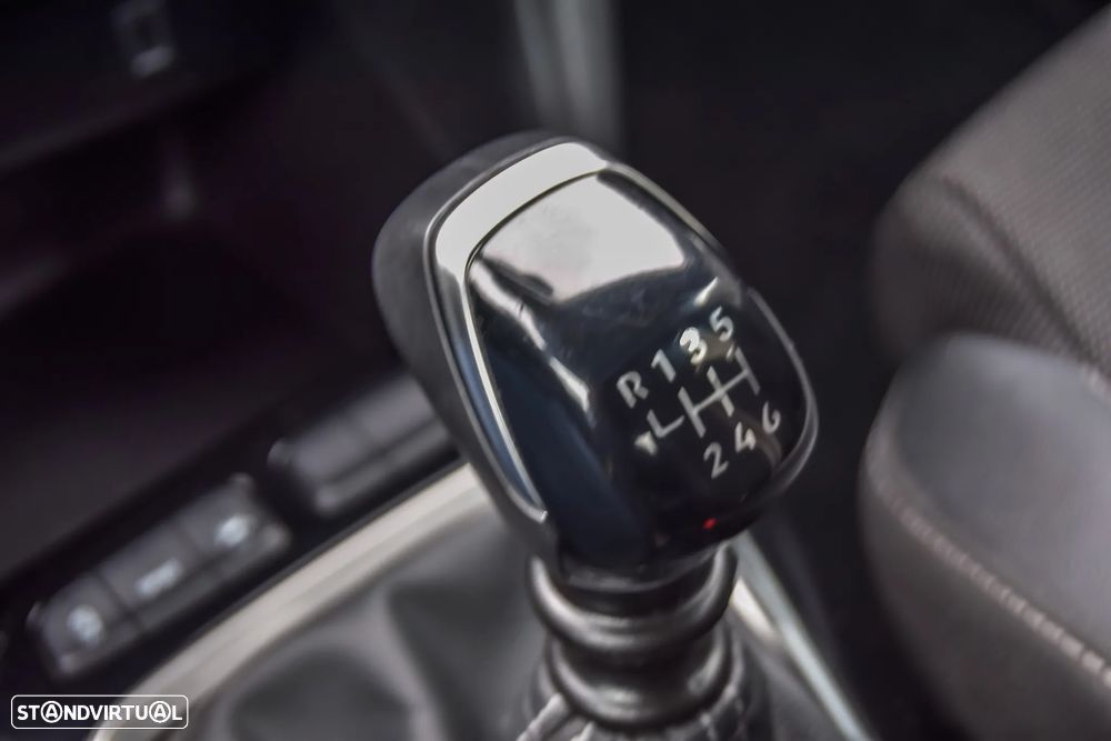 Opel Corsa 1.2 T GS - 16