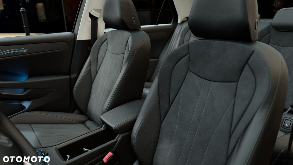 Volkswagen T-Roc - 11