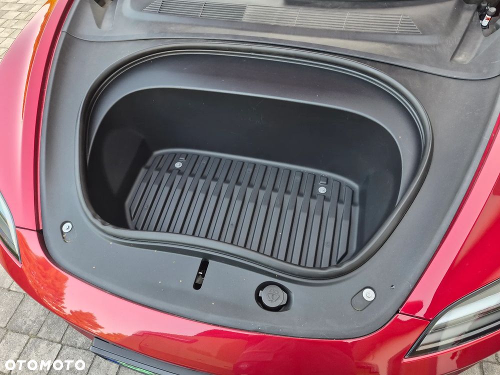 Tesla Model 3 - 33
