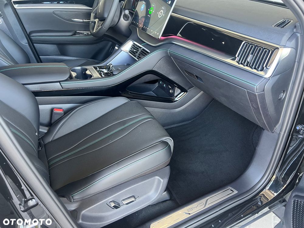 BYD Seal U 1.5T Design AWD - 31