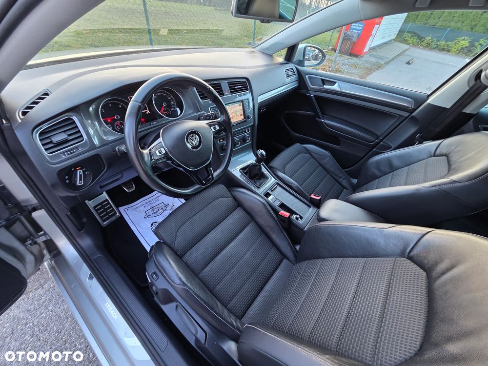 Volkswagen Golf Variant 2.0 TDI BMT 4Mot Highline - 14