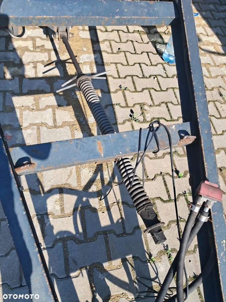 Zaslaw PODKONTENEROWA - 32
