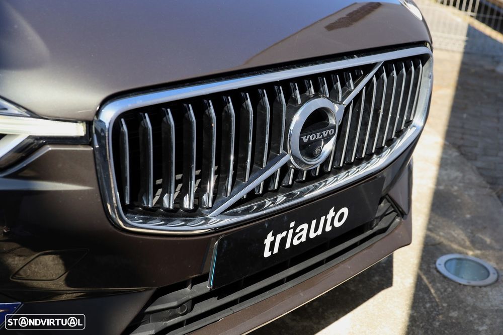 Volvo XC 60 2.0 D5 Inscription AWD - 37