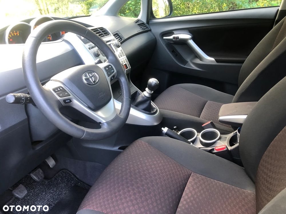 Toyota Verso 1.8 5-Sitzer Executive - 27