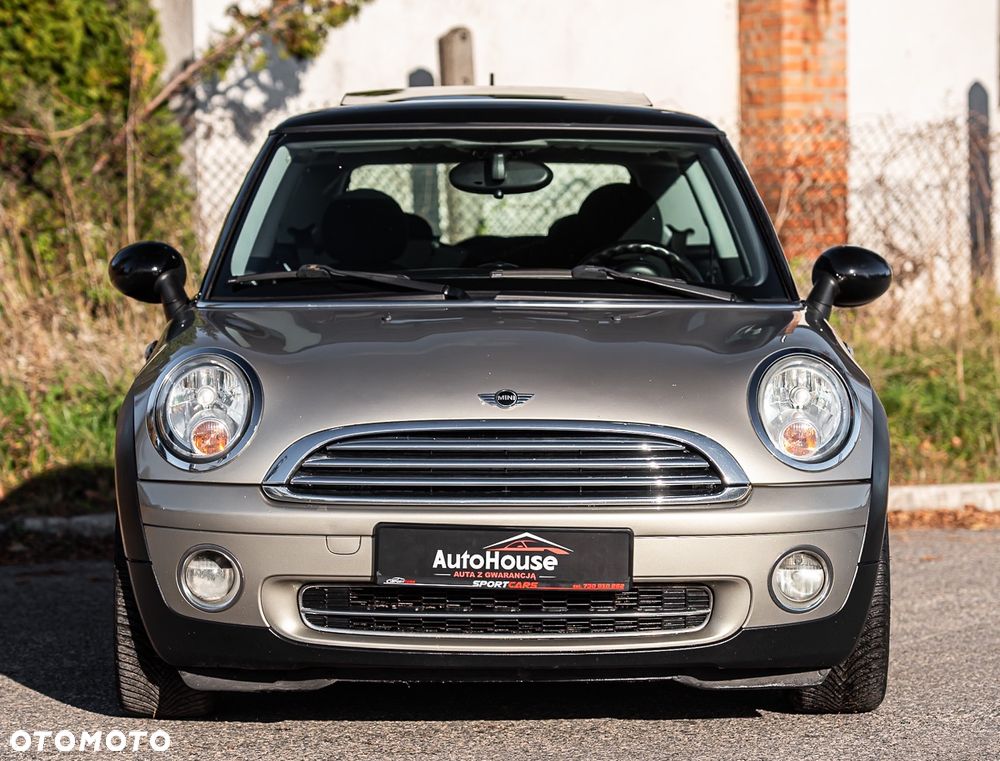 MINI Cooper Standard - 4