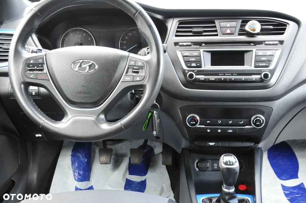 Hyundai i20 blue 1.0 T-GDI Active Trend - 20