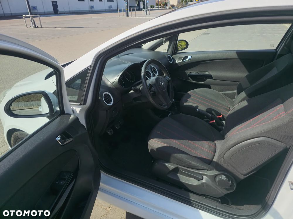 Opel Corsa 1.2 16V Sport - 5